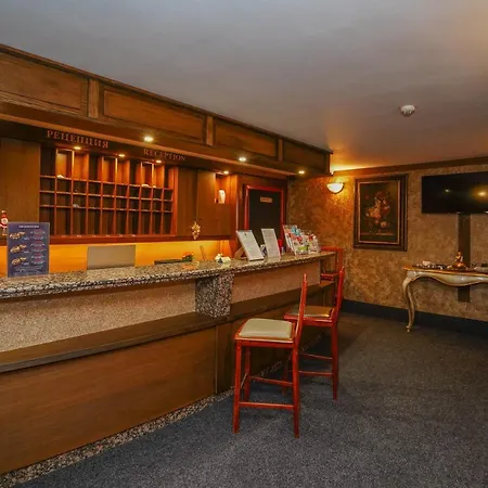 酒店 凯莱宫酒店 3*
